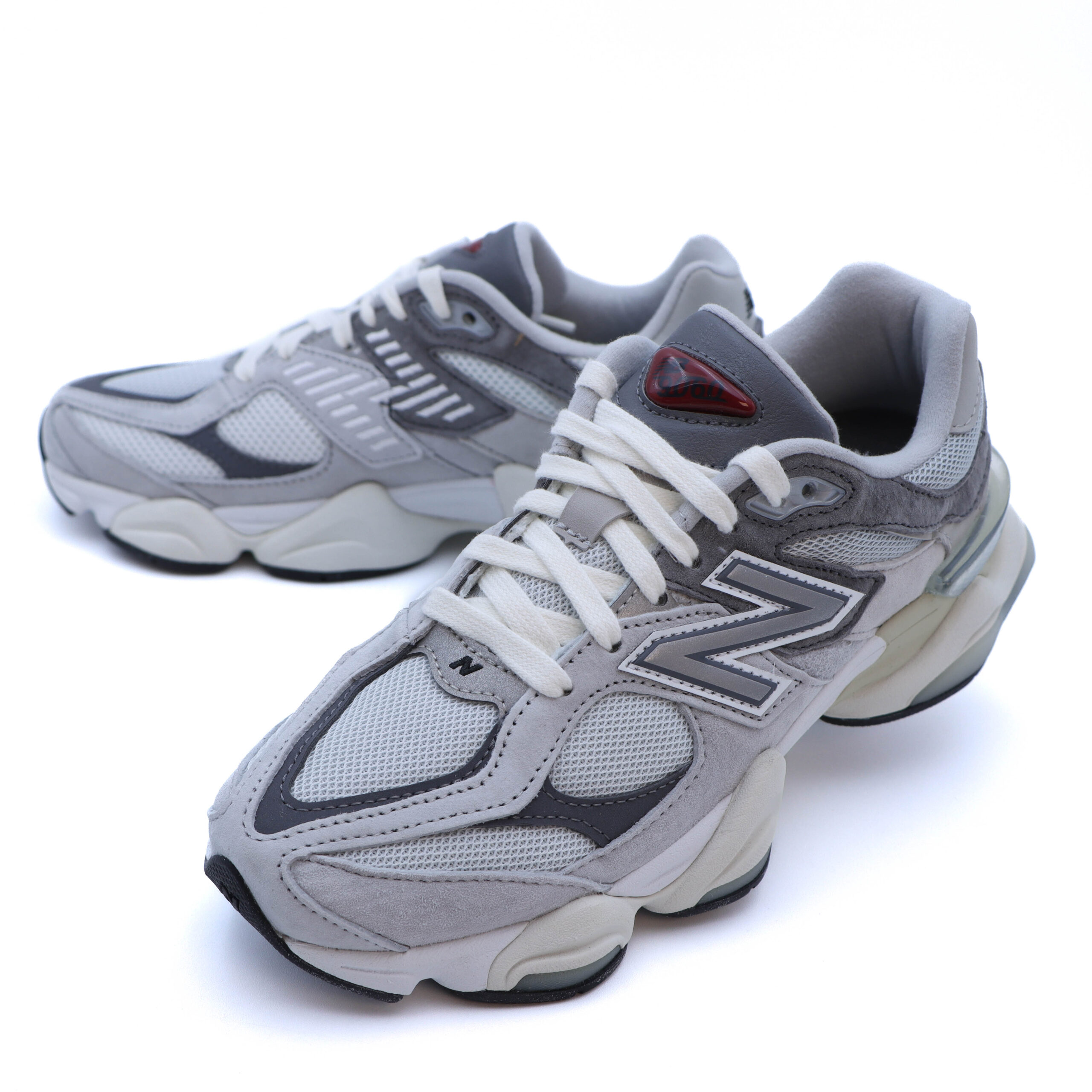 NEW BALANCE 9060 GRIS - Image 3